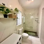 Penthouse With Two Balconies And Views Of Msida Marina And Valletta
